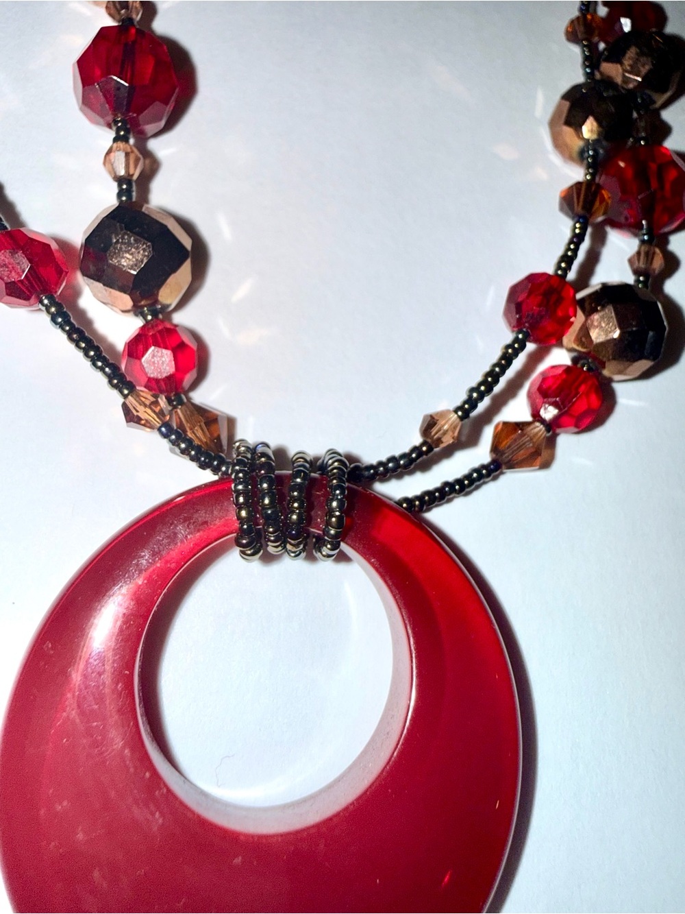 Y2K Retro Signed Lia Sophia Red Circle and Glass Bead Pendant Necklace